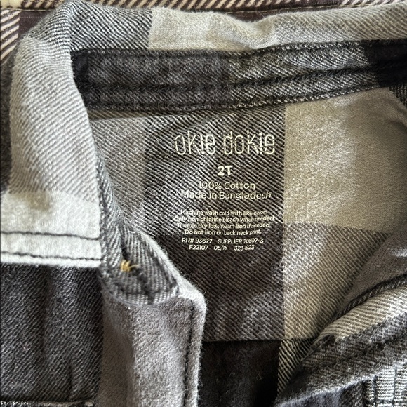 2T button up bundle - Picture 6 of 10